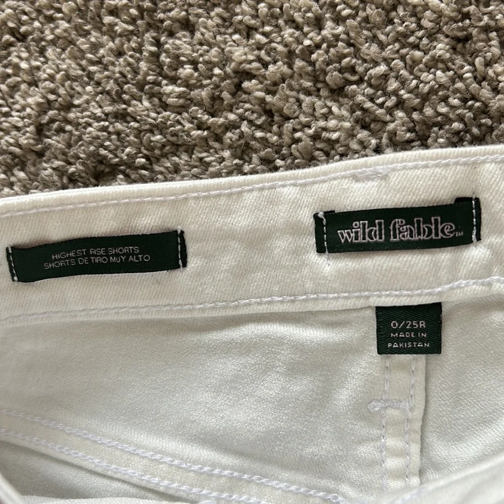 Wild Fable High Rise Shorts - Picture 3 of 3
